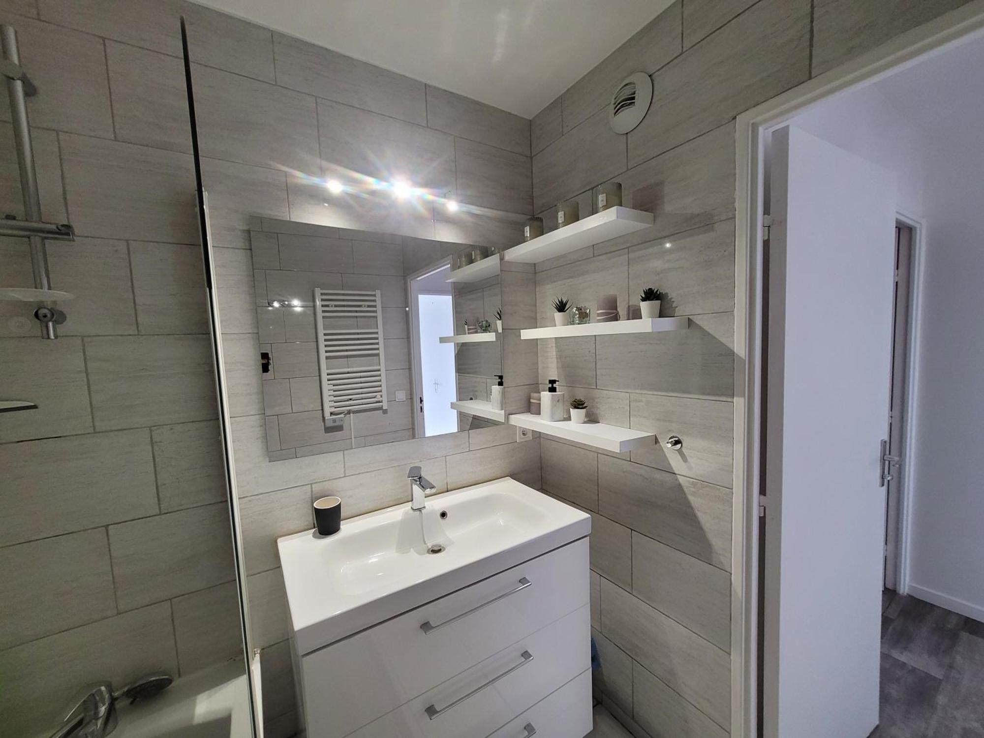 Parisian Retreat Pour 5 Personnes - 12 Min De Paris - Proche Gare Apartment Deuil-la-Barre Exterior photo