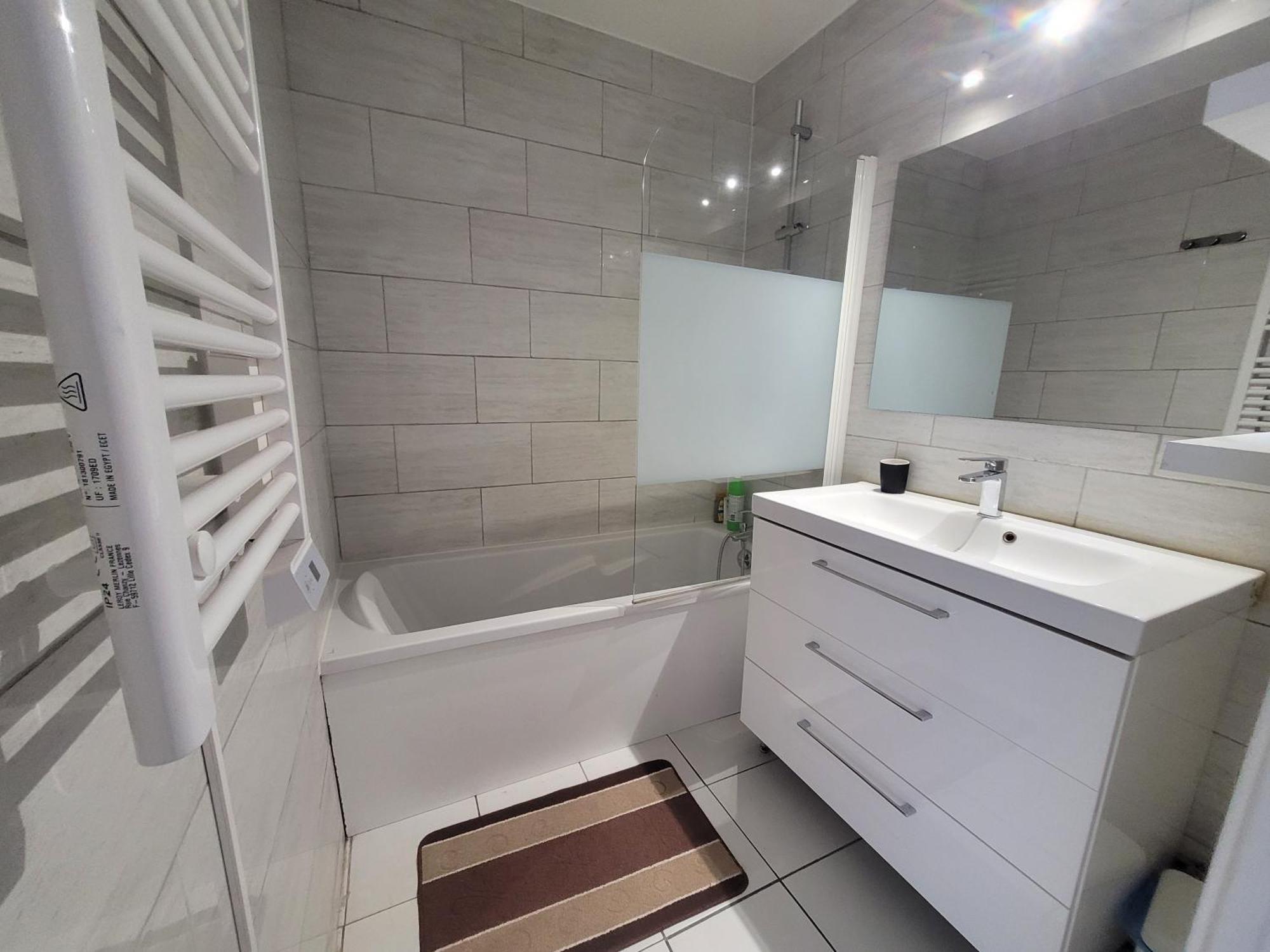 Parisian Retreat Pour 5 Personnes - 12 Min De Paris - Proche Gare Apartment Deuil-la-Barre Exterior photo